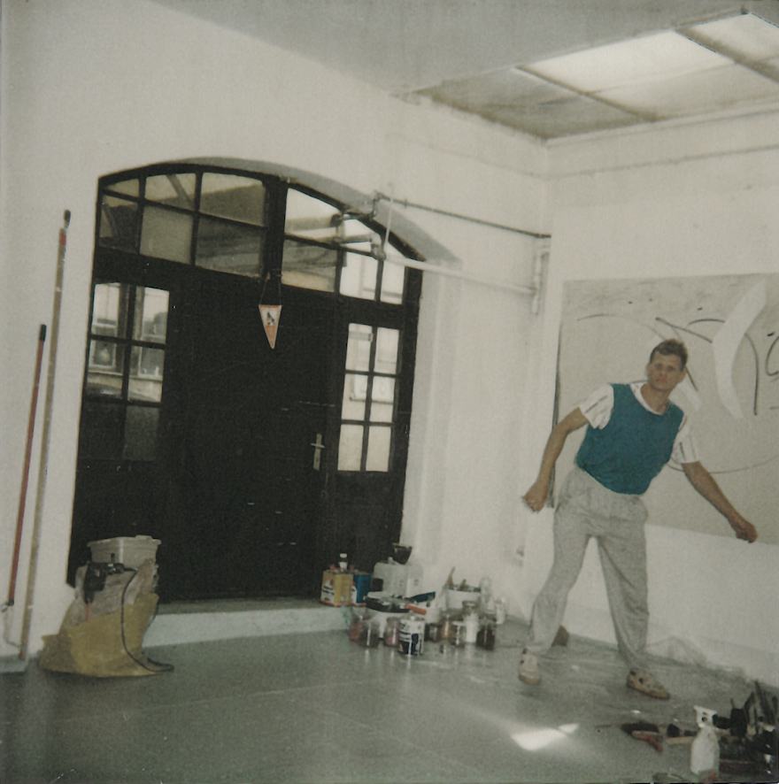 Atelier Heusteigstraße 43c/1985-1996/Anteil 120 qm in  der Ateliergemeinschaft mit Fotografen, Bühnenbildner, Schmuck-Designerin, Schneiderin und Fahrrad Konstrukteur | Klaus Fabricius  Artist Künstler Information