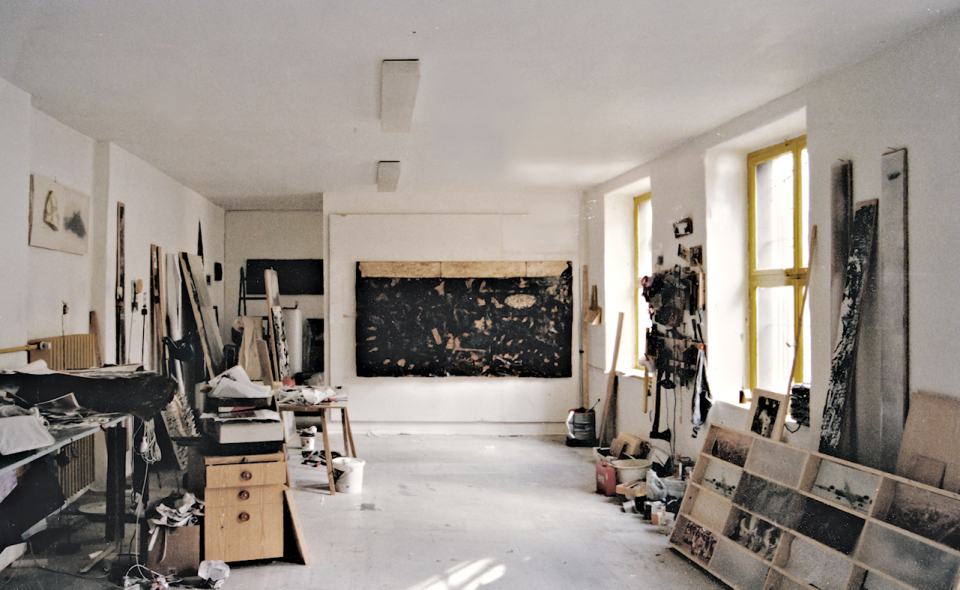 Atelier Olgastrasse 72/1996-2005/Obergeschoss Werkraum/Kellergeschoss Ausstellungen und Veranstaltungen | Klaus Fabricius  Artist Künstler Information